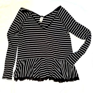 We the Free long-sleeved striped raw-hem top size L